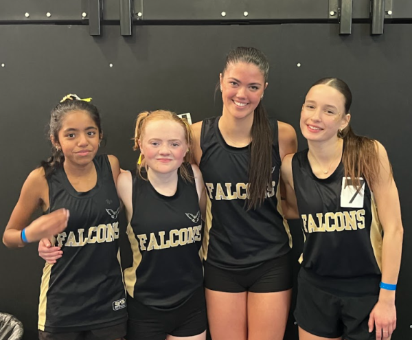 4x800 Leela Desai, Ruby Mercer, Addison Kain, Anna McCrae / Credit Prasad Gerard